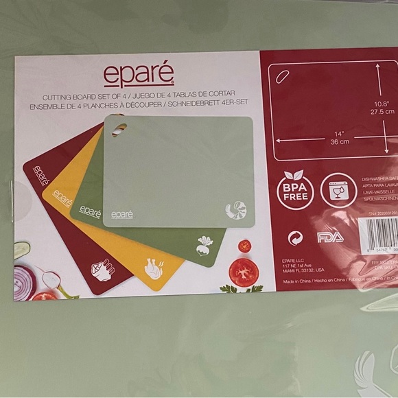 Epare 4-Pc. Color-Coded Cutting Board Set - NEW IN PACKAGE - Picture 8 of 8